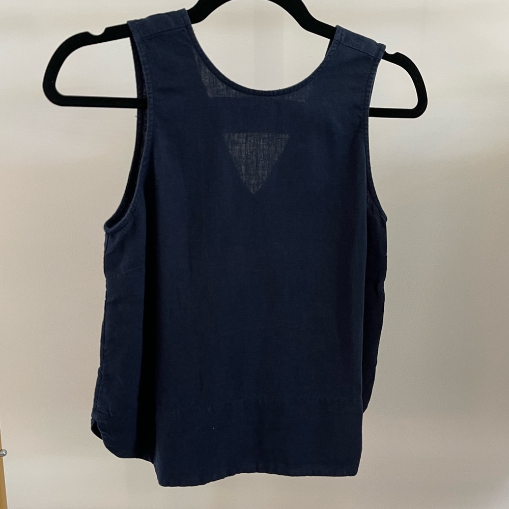 Linen blend petite loft navy tank top with key hole back - Picture 2 of 8